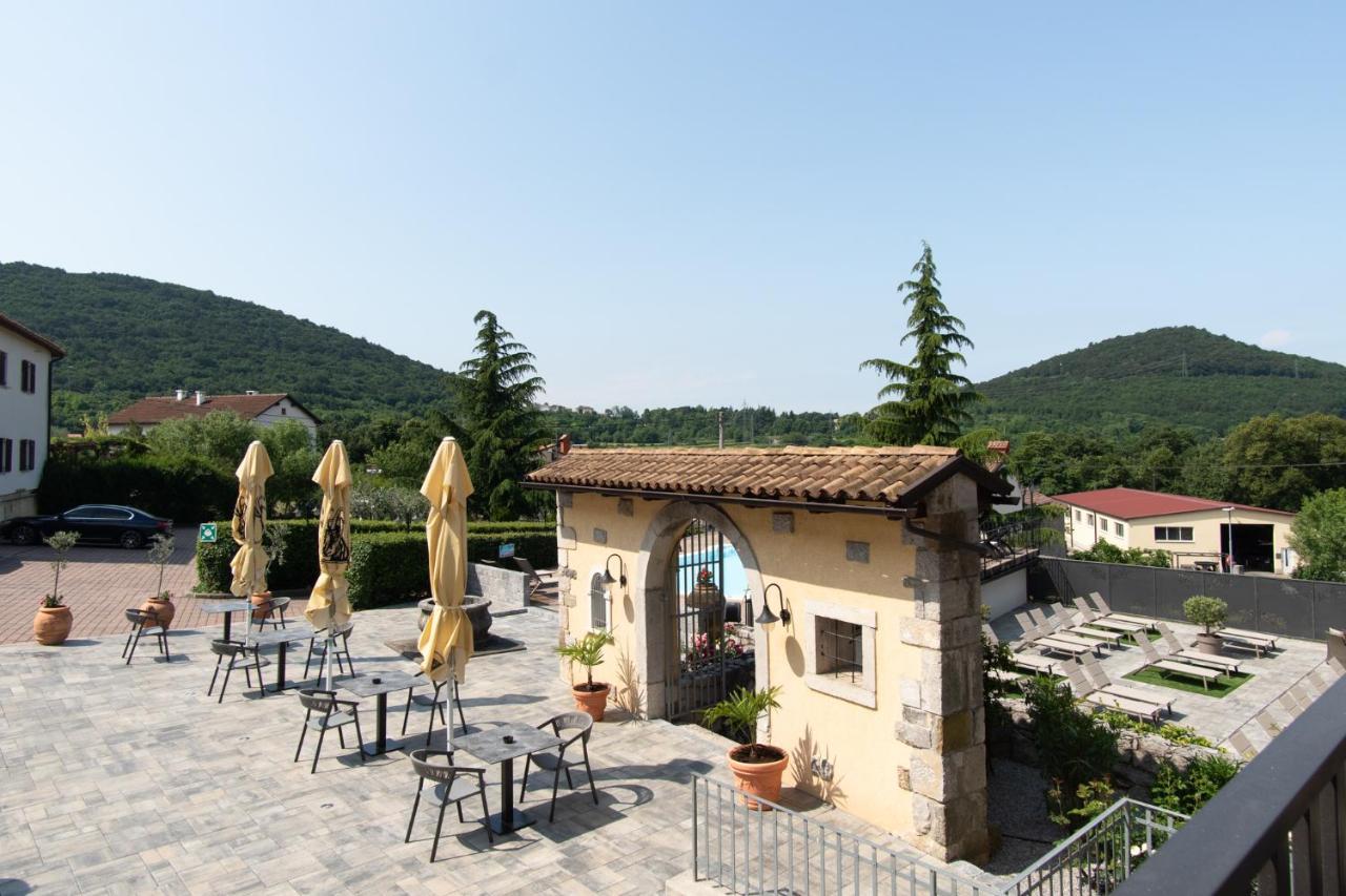Boutique Hotel Grahor Sezana Bagian luar foto